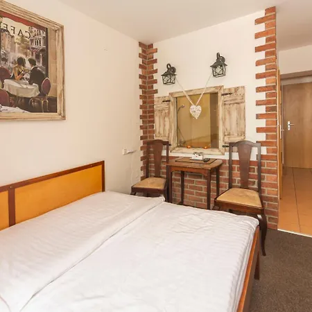 فندق Pansky Dum 3*